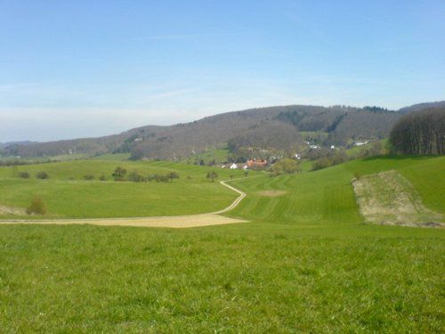 EISENSCHWEINKADER | Bildergeschichte Ostermontag oder Die Leiden des Johannes Blick zwischen Felsberg und Melibocus.sized Bildergeschichte Ostermontag oder Die Leiden des Johannes